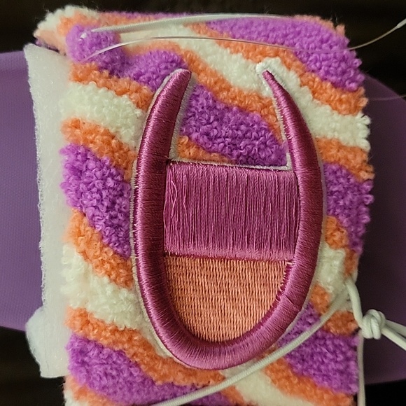 💕HOST PICK💕Champion Squish Waves slides - Picture 2 of 5